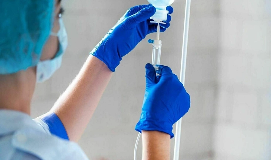 Evde Serum Uygulaması: Genetik ve Hücresel İyileşme İçin Serum Seçimi
